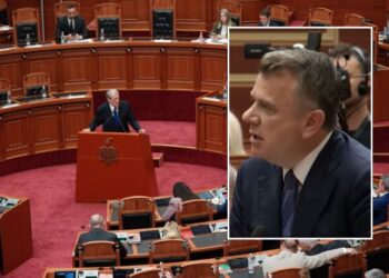 Kemi festën e PS, por ti nuk je i ftuar! –