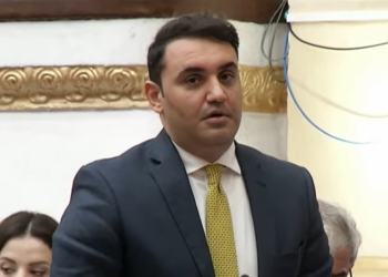 Një padrejtësi e madhe u zhbë, tani pritet slogan i ri! Rama në burg, Berisha në Uashington –