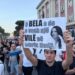 “Shesim Ramën edhe pse s’bën një lek”, Protesta e qytetarëve që po fiton me meme: Veç jep dorëheqjen! –