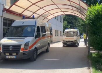 E ngatërruan me një person tjetër, policia greke bën për spital 29-vjeçarin nga Maliqi –