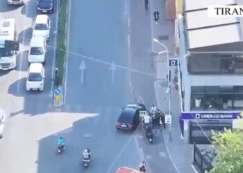 Goditet grupi kriminal që shiste armë zjarri në Tiranë, arrestohen 4 persona (Emrat) –