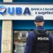 Vodhën depozitat e klientëve duke falsifikuar sistemin, arrestohen drejtori dhe stafi i bankës në Tiranë –